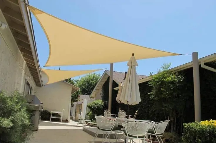 مظلات شد انشائي الرياض