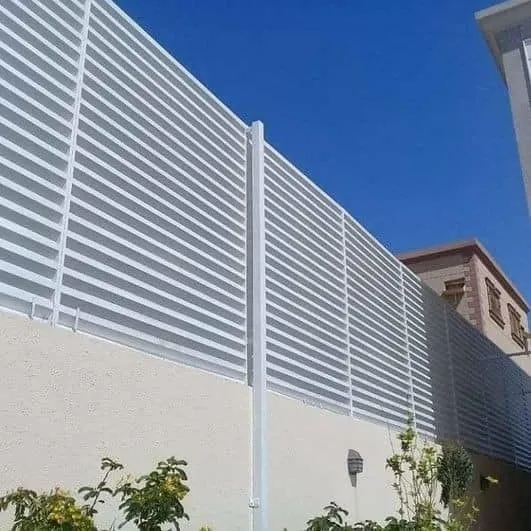 مميزات سواتر شرائح حديد مظلات وسواتر اركان التميز