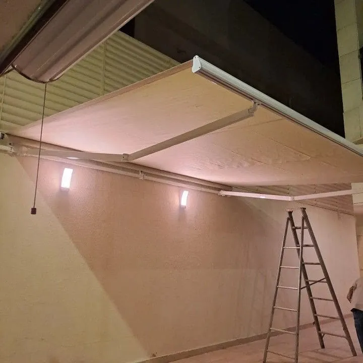 مميزات مظلات كهربائية متحركة